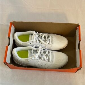 Nike Girls cheer shoes